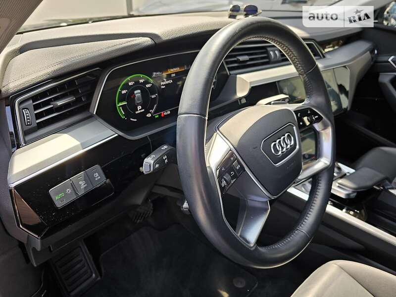 Позашляховик / Кросовер Audi e-tron 2020 в Коломиї