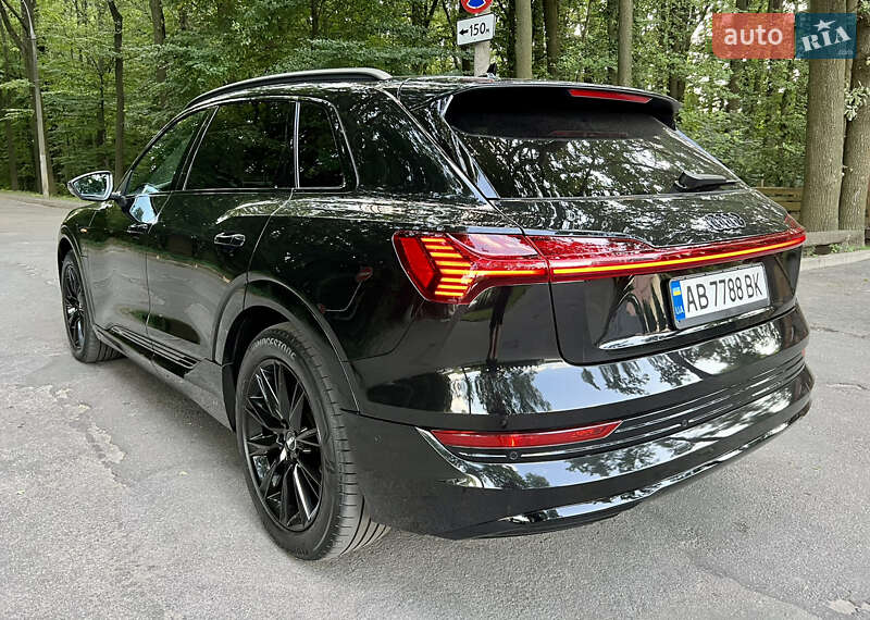 Внедорожник / Кроссовер Audi e-tron 2020 в Виннице