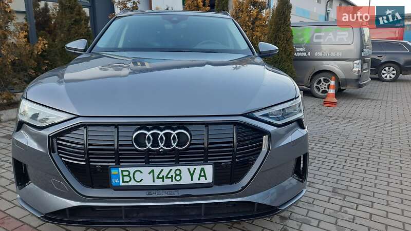 Позашляховик / Кросовер Audi e-tron 2020 в Моршині