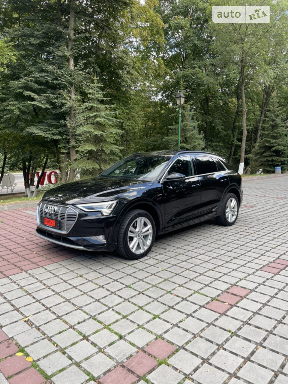 2020 Audi e-tron - мініатюра 19