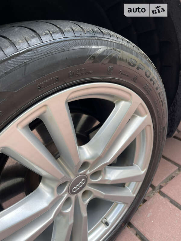 Внедорожник / Кроссовер Audi e-tron 2019 в Тернополе фото 60 Внедорожник / Кроссовер Audi e-tron 2019 в Тернополе