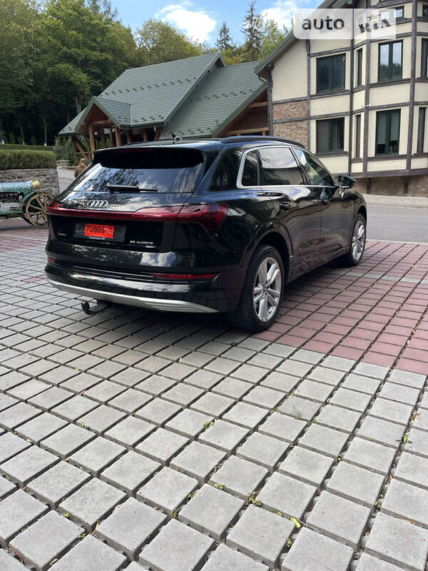 Внедорожник / Кроссовер Audi e-tron 2019 в Тернополе фото 75 Внедорожник / Кроссовер Audi e-tron 2019 в Тернополе