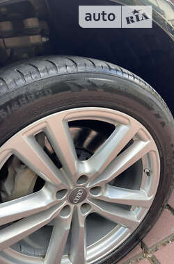 Позашляховик / Кросовер Audi e-tron 2019 в Тернополі