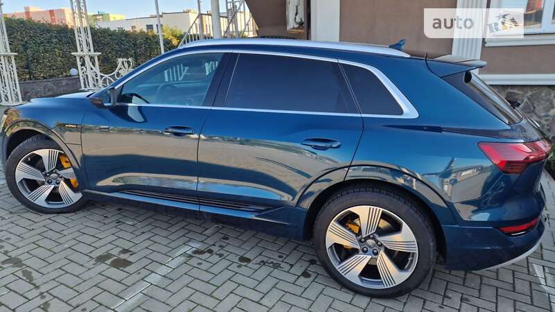 Внедорожник / Кроссовер Audi e-tron 2019 в Черновцах