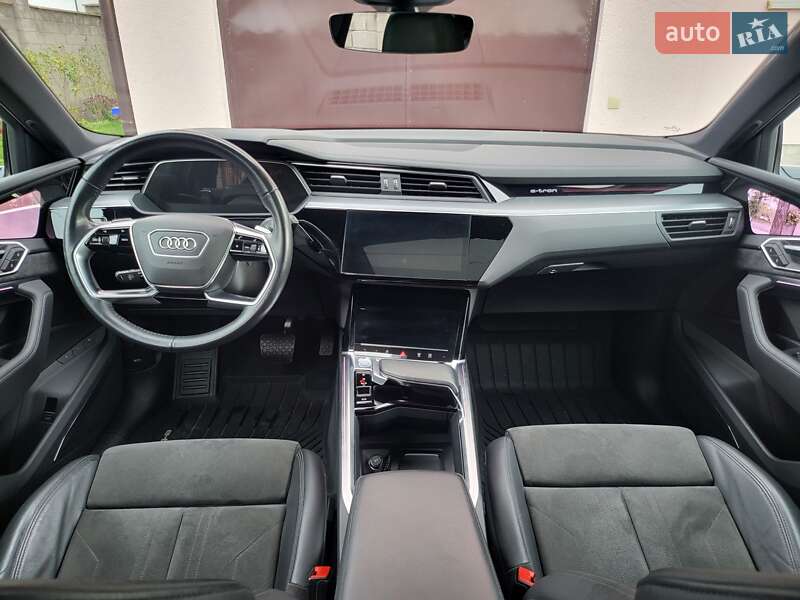 Внедорожник / Кроссовер Audi e-tron 2019 в Львове