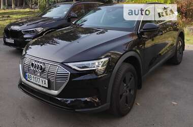 Позашляховик / Кросовер Audi e-tron 2021 в Вінниці