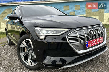 Внедорожник / Кроссовер Audi e-tron 2019 в 