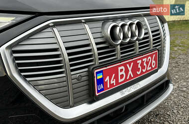 Внедорожник / Кроссовер Audi e-tron 2019 в 