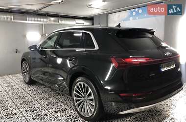 Внедорожник / Кроссовер Audi e-tron 2019 в Киеве