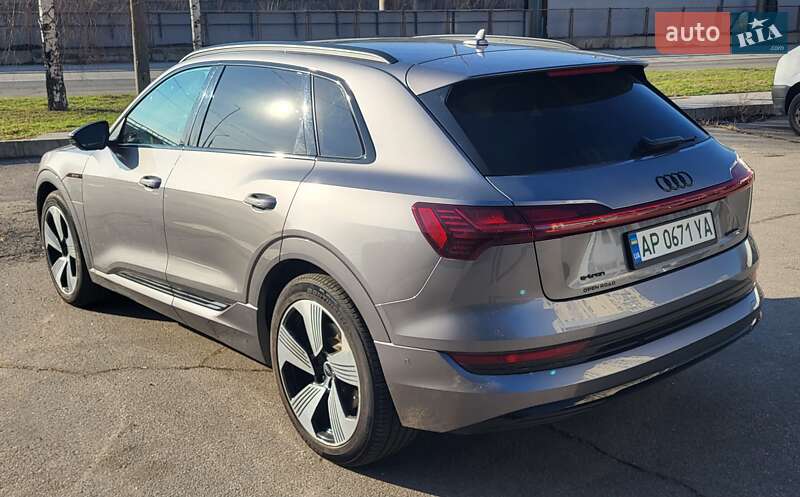 Внедорожник / Кроссовер Audi e-tron 2021 в Запорожье