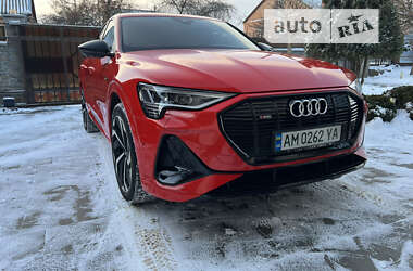 Внедорожник / Кроссовер Audi e-tron 2022 в Бердичеве