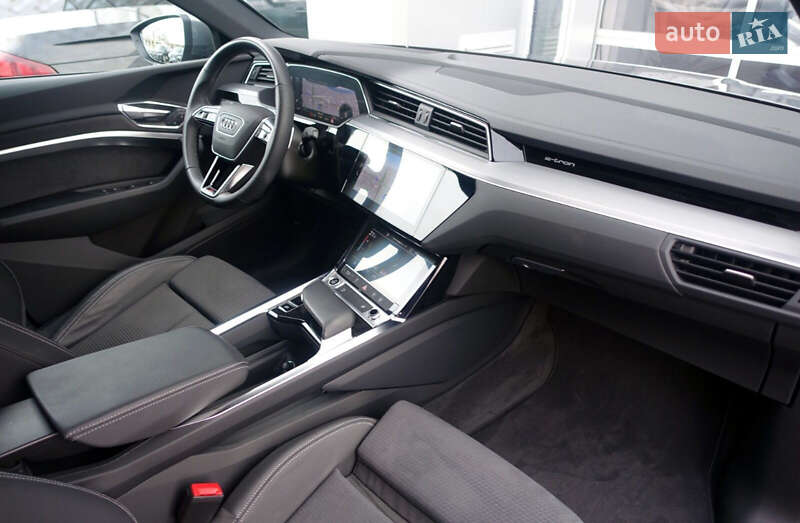 Внедорожник / Кроссовер Audi e-tron 2022 в Житомире