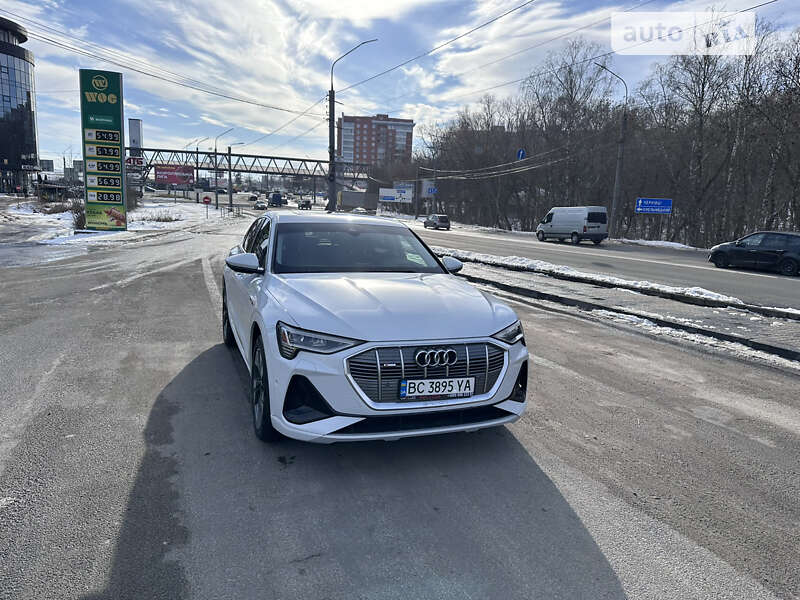 Audi e-tron 2020