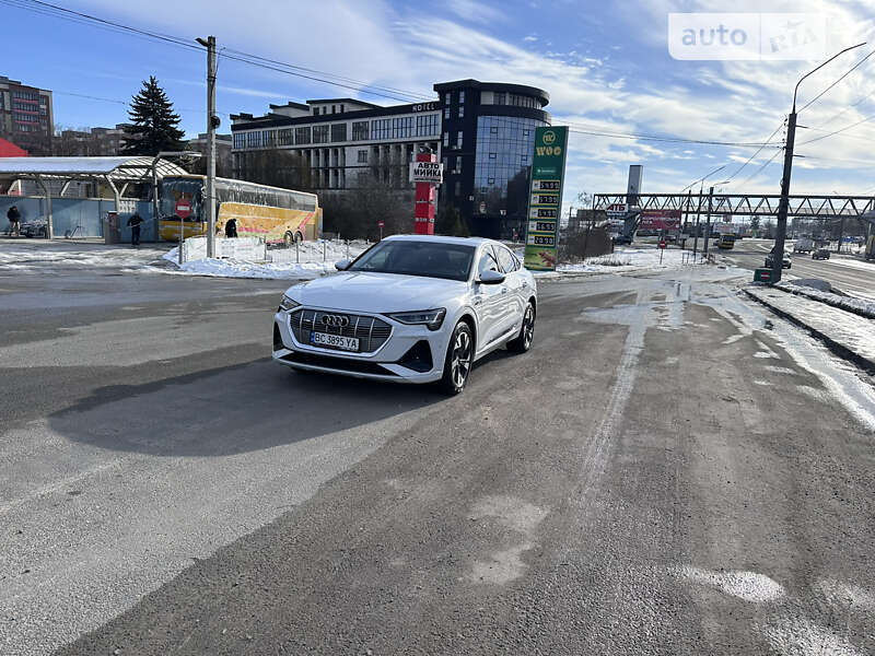 Внедорожник / Кроссовер Audi e-tron 2020 в Львове
