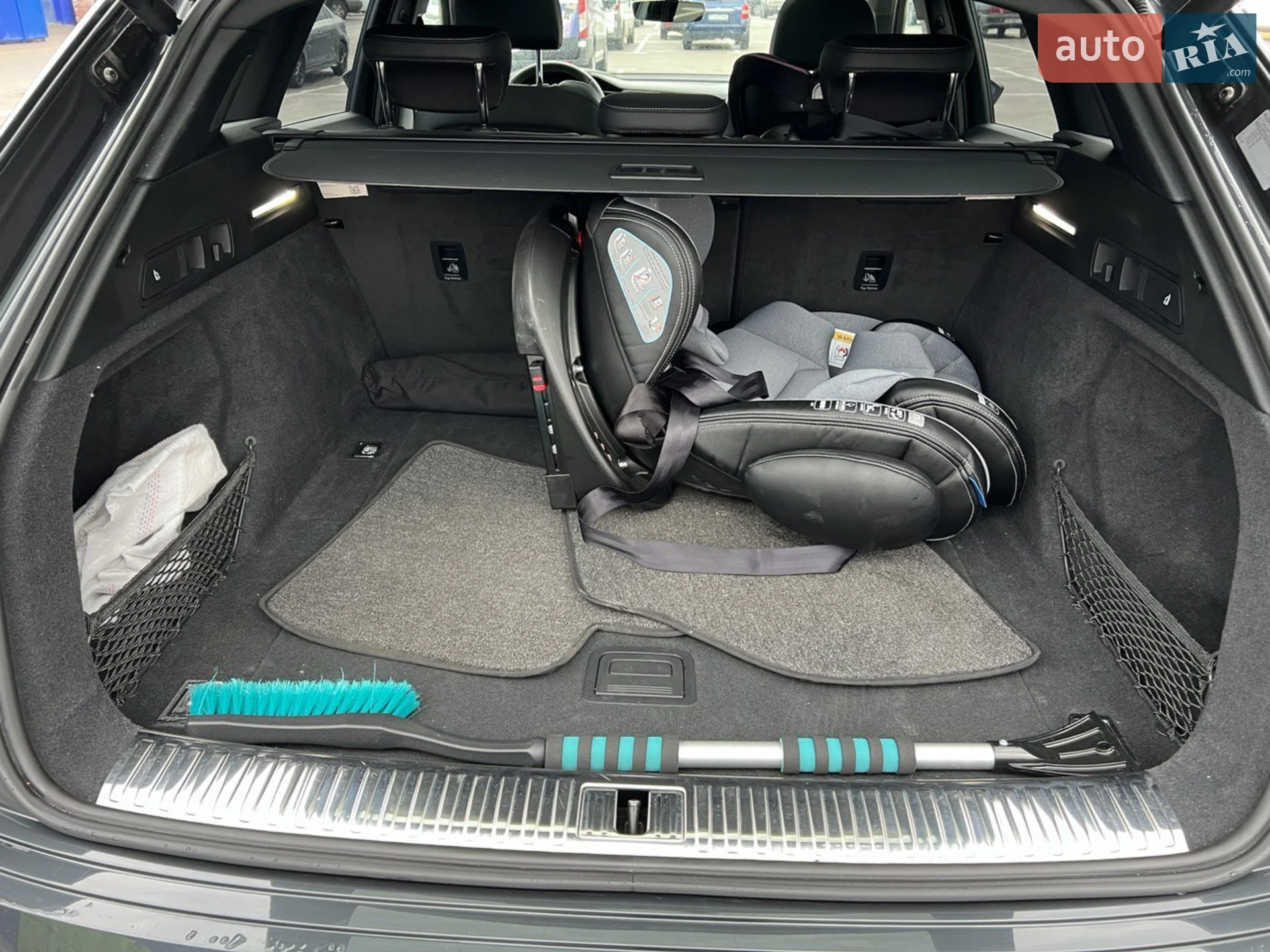 2019 Audi e-tron - мініатюра 16