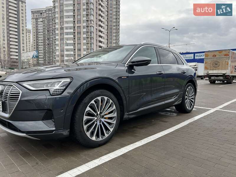 Внедорожник / Кроссовер Audi e-tron 2019 в Броварах