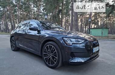 Внедорожник / Кроссовер Audi e-tron 2019 в Чернигове