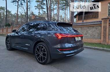 Внедорожник / Кроссовер Audi e-tron 2019 в Чернигове