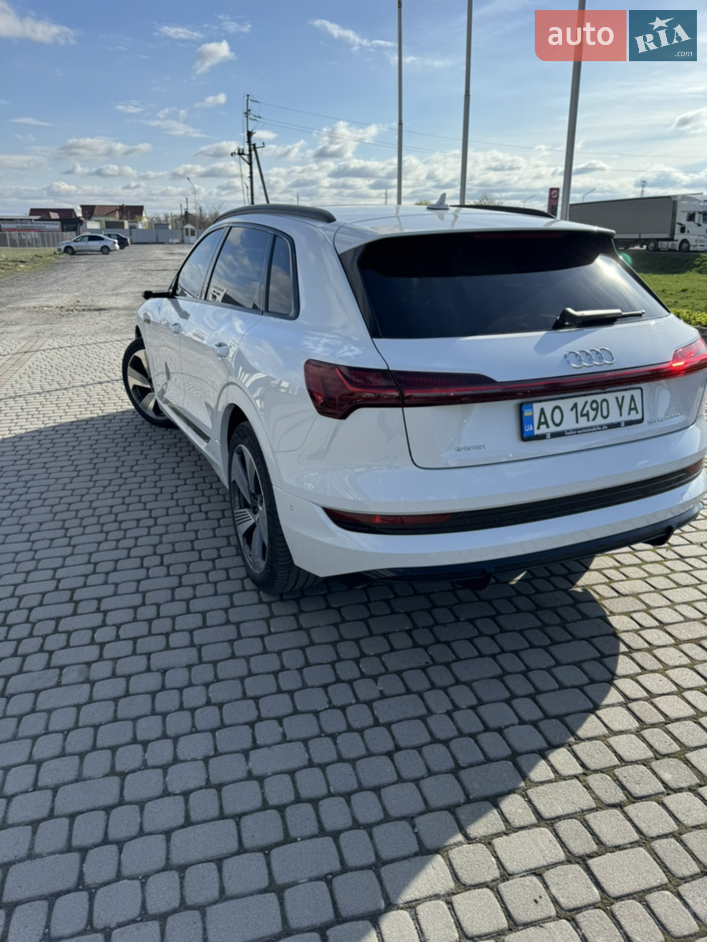 2020 Audi e-tron - мініатюра 19