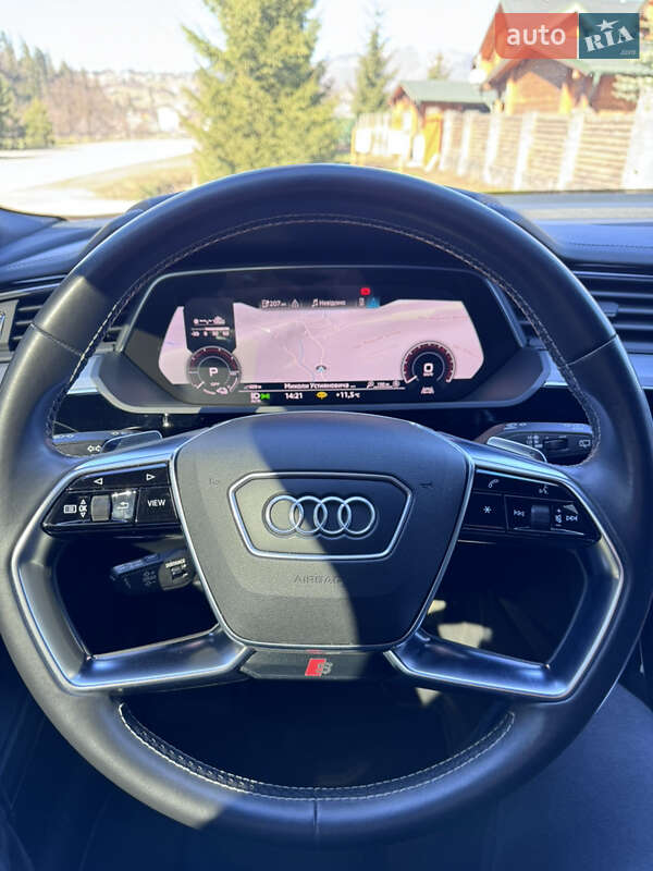 Внедорожник / Кроссовер Audi e-tron 2019 в Львове