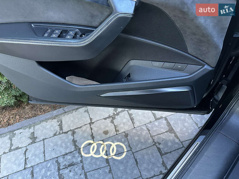 Внедорожник / Кроссовер Audi e-tron 2019 в Львове
