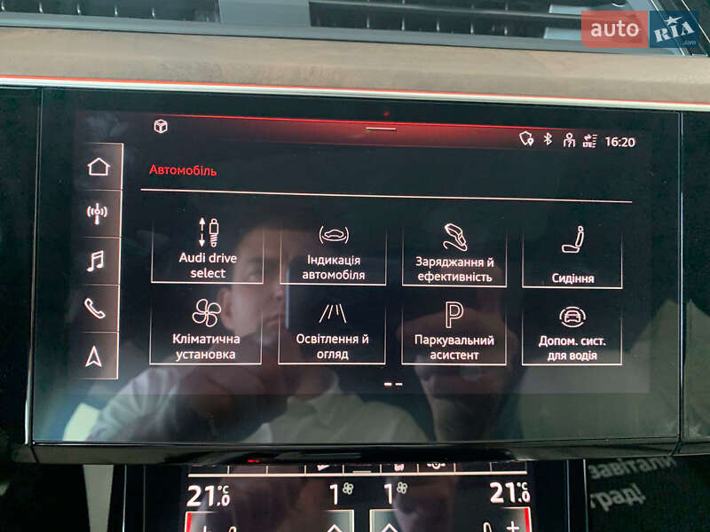 Внедорожник / Кроссовер Audi e-tron 2021 в Киеве
