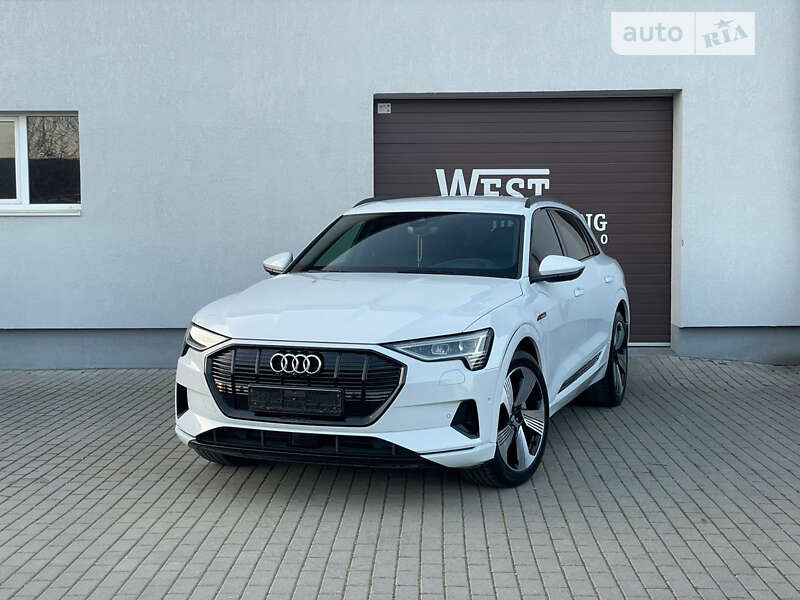 Позашляховик / Кросовер Audi e-tron 2019 в Ужгороді