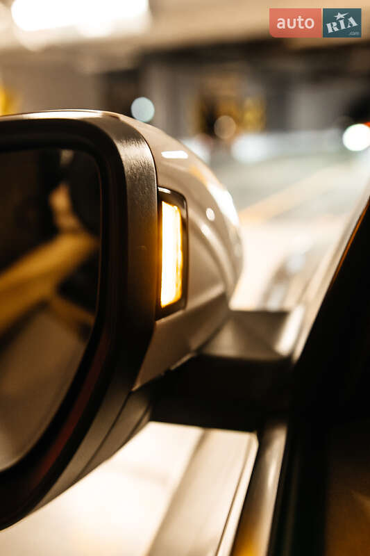 Внедорожник / Кроссовер Audi e-tron 2019 в Киеве фото 46 Внедорожник / Кроссовер Audi e-tron 2019 в Киеве