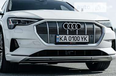 Внедорожник / Кроссовер Audi e-tron 2019 в Киеве