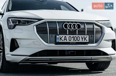 Внедорожник / Кроссовер Audi e-tron 2019 в Киеве