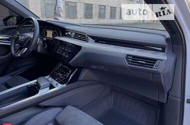 Внедорожник / Кроссовер Audi e-tron 2020 в Кривом Роге
