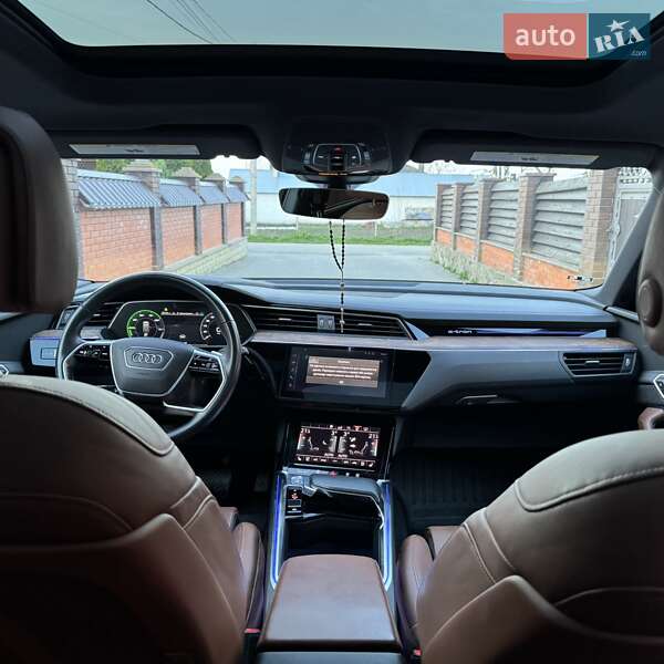 Внедорожник / Кроссовер Audi e-tron 2019 в Тернополе фото 9 Внедорожник / Кроссовер Audi e-tron 2019 в Тернополе