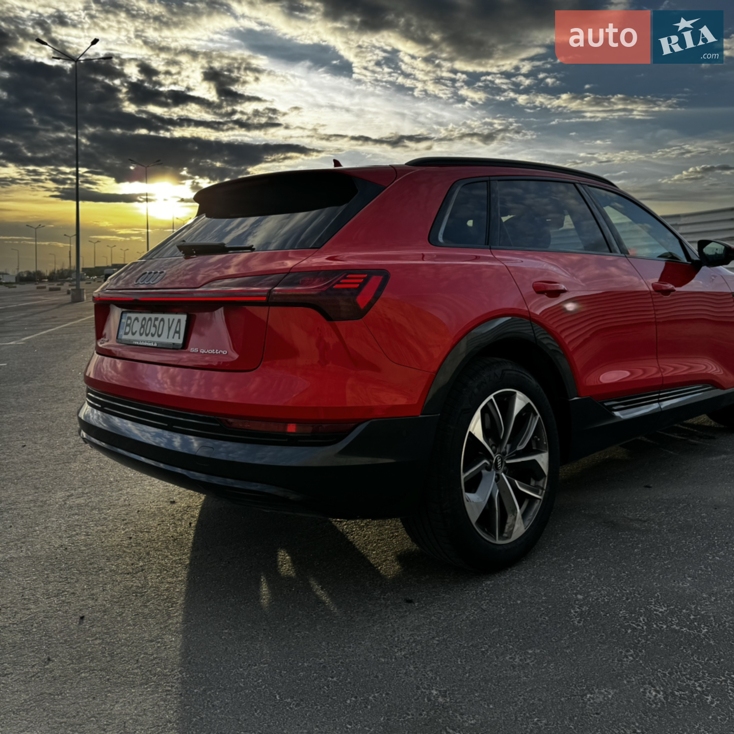 2019 Audi e-tron - мініатюра 6