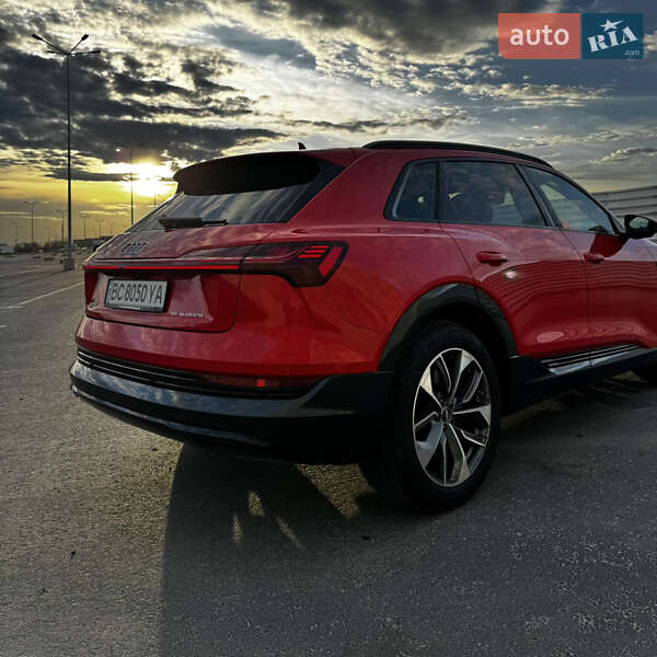 Позашляховик / Кросовер Audi e-tron 2019 в Львові