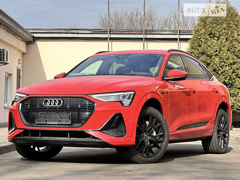 Внедорожник / Кроссовер Audi e-tron 2021 в Киеве фото 3 Внедорожник / Кроссовер Audi e-tron 2021 в Киеве