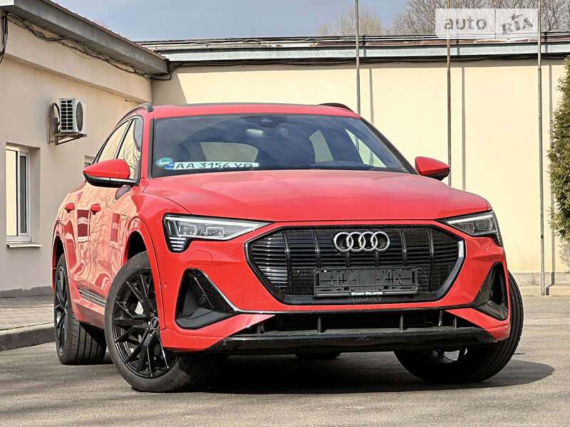 Внедорожник / Кроссовер Audi e-tron 2021 в Киеве фото 9 Внедорожник / Кроссовер Audi e-tron 2021 в Киеве