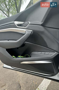 Позашляховик / Кросовер Audi e-tron 2020 в Одесі