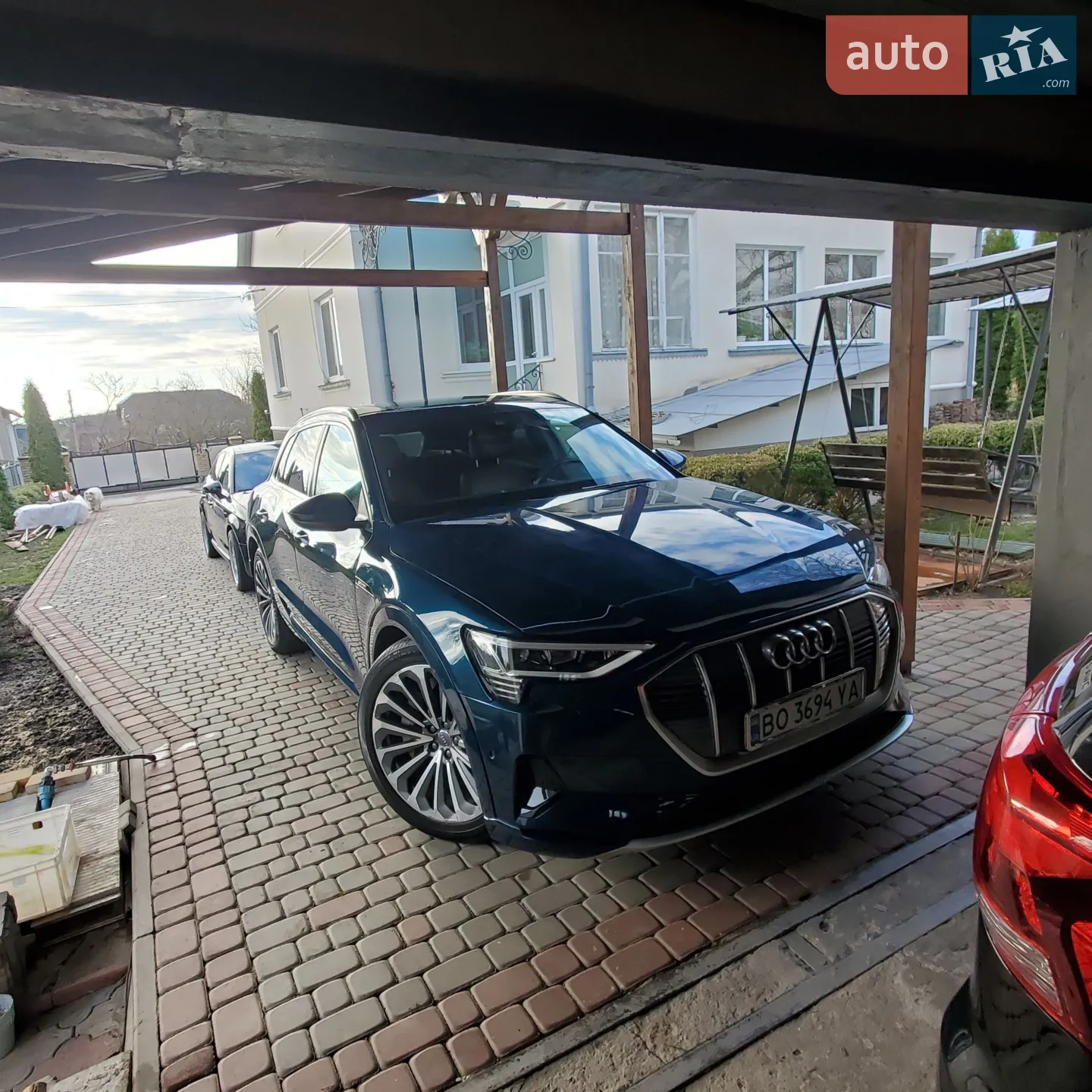 2019 Audi e-tron - мініатюра 2