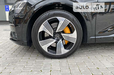 Внедорожник / Кроссовер Audi e-tron 2023 в Коломые