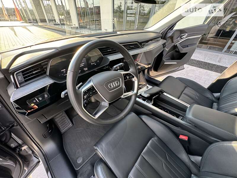 Внедорожник / Кроссовер Audi e-tron 2022 в Виннице