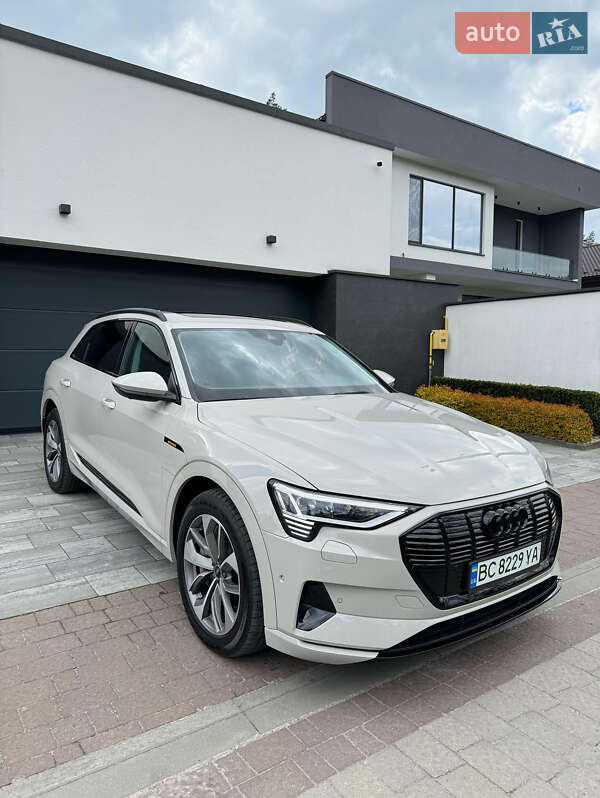 Audi e-tron 2020