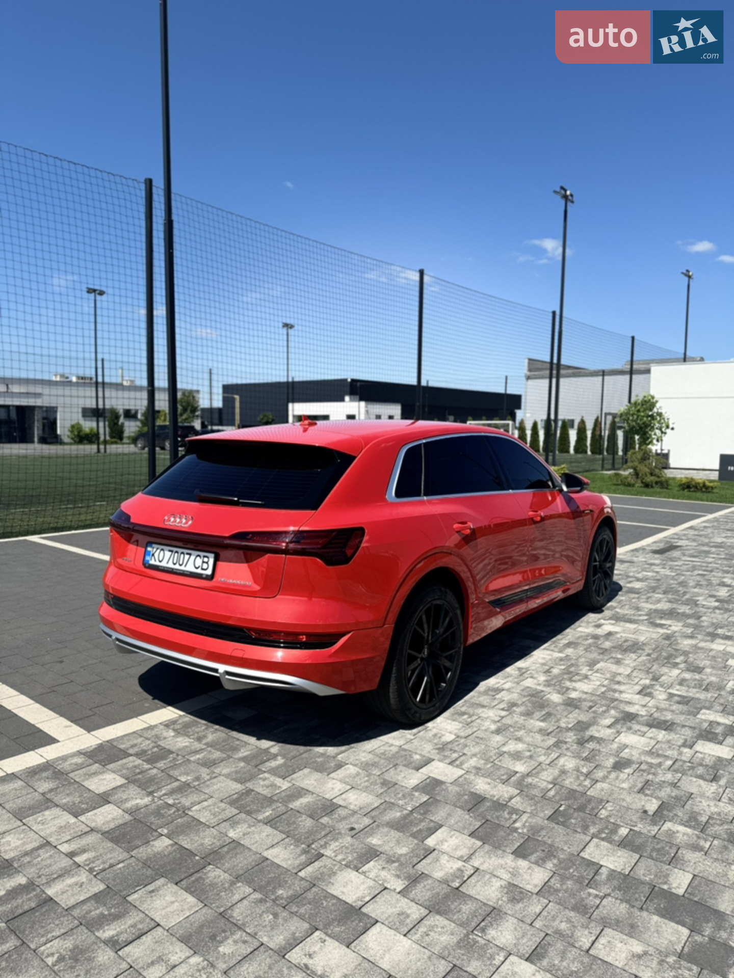 2022 Audi e-tron - мініатюра 3