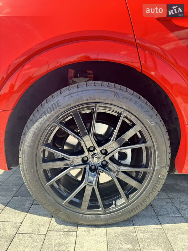 Внедорожник / Кроссовер Audi e-tron 2022 в Мукачево