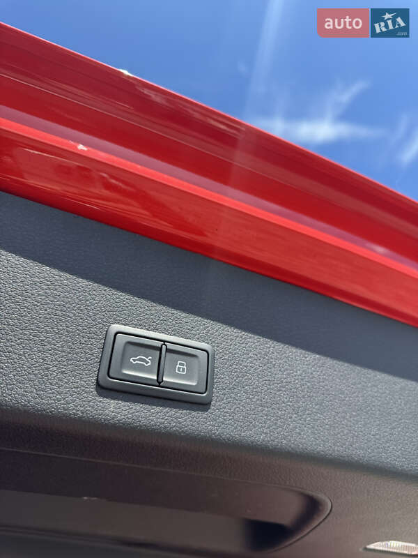 Внедорожник / Кроссовер Audi e-tron 2022 в Мукачево