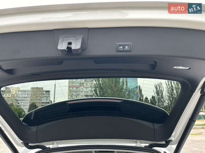 Позашляховик / Кросовер Audi e-tron 2019 в Дніпрі фото 31 Позашляховик / Кросовер Audi e-tron 2019 в Дніпрі
