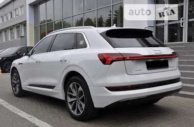 Внедорожник / Кроссовер Audi e-tron 2021 в Одессе