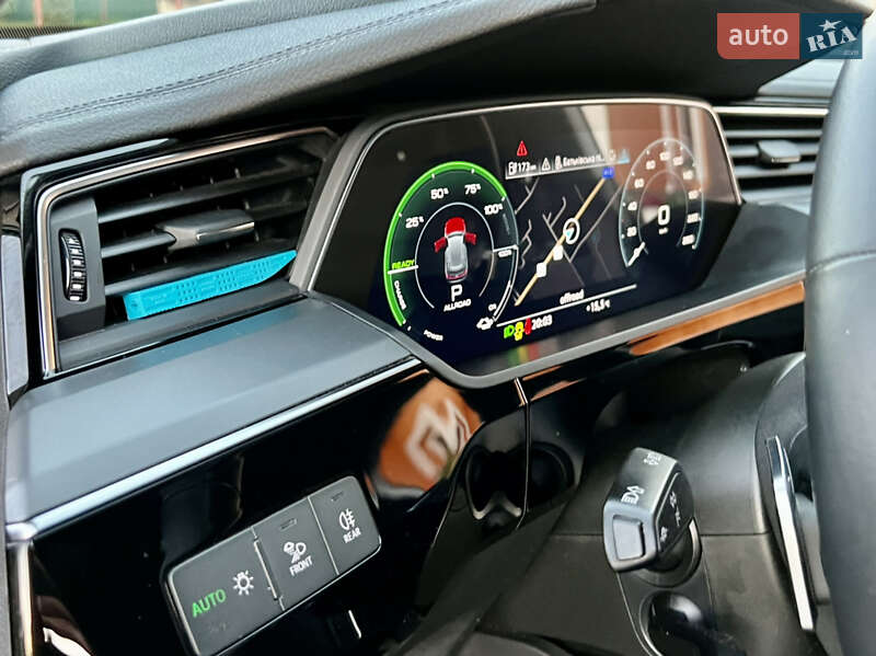 Позашляховик / Кросовер Audi e-tron 2019 в Самборі фото 81 Позашляховик / Кросовер Audi e-tron 2019 в Самборі