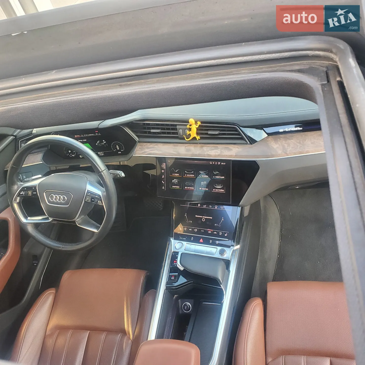 2019 Audi e-tron - мініатюра 70