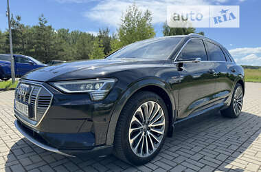 Внедорожник / Кроссовер Audi e-tron 2019 в Дрогобыче