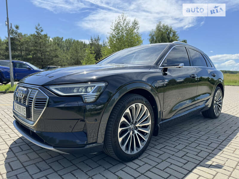 Внедорожник / Кроссовер Audi e-tron 2019 в Дрогобыче фото 11 Внедорожник / Кроссовер Audi e-tron 2019 в Дрогобыче